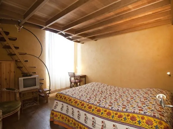 **  Hotel Manzoni Rzym Włochy